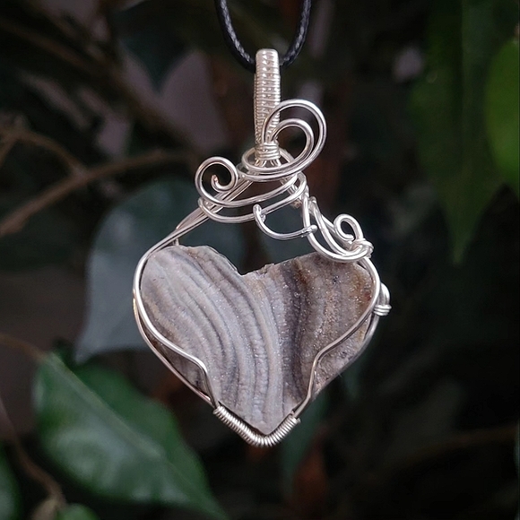 Handmade Druzy Chalcedony Crystal Pendant - Picture 1 of 2